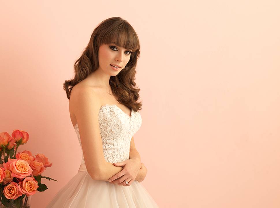 欧式拖尾婚纱批发定做新款白纱公主型抹胸婚纱HS9150