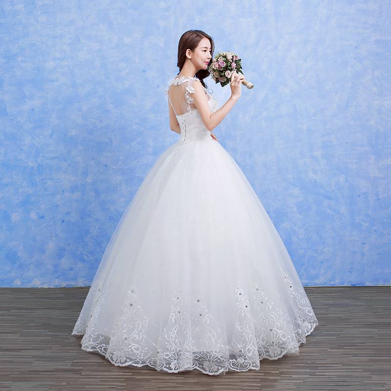 绑带婚纱定制新款韩版蓬蓬裙公主式蕾丝圆领婚纱礼服HB0008
